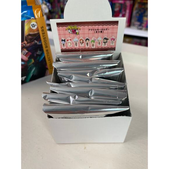 The Vampire Dies In No Time 2 Acrylic Keychain Chara Illustration - Picture 1 of 4